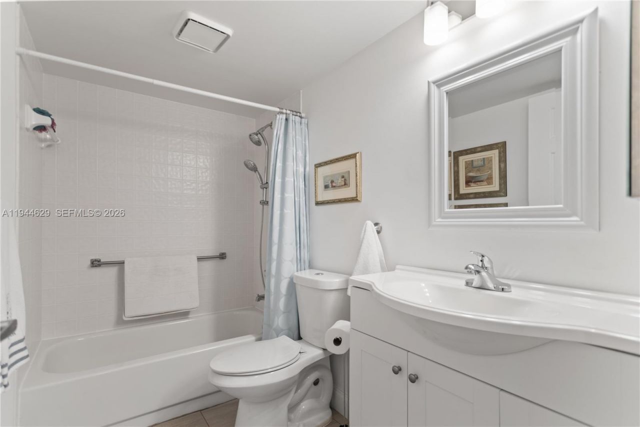 10208 NW 24th Pl, Unit 307, Sunrise, FL 33322 Photo