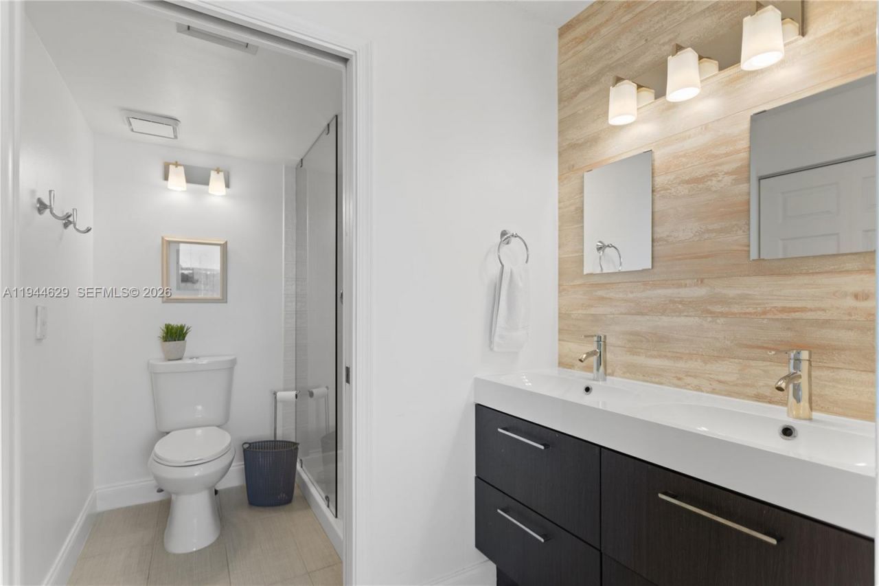 10208 NW 24th Pl, Unit 307, Sunrise, FL 33322 Photo