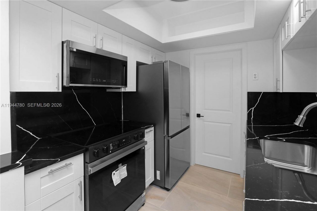 8235 NW 23rd St, Sunrise, FL 33322 Photo