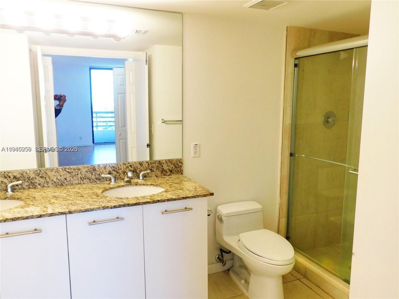3300 NE 191 St , Unit 1002, Aventura, FL 33180 Photo