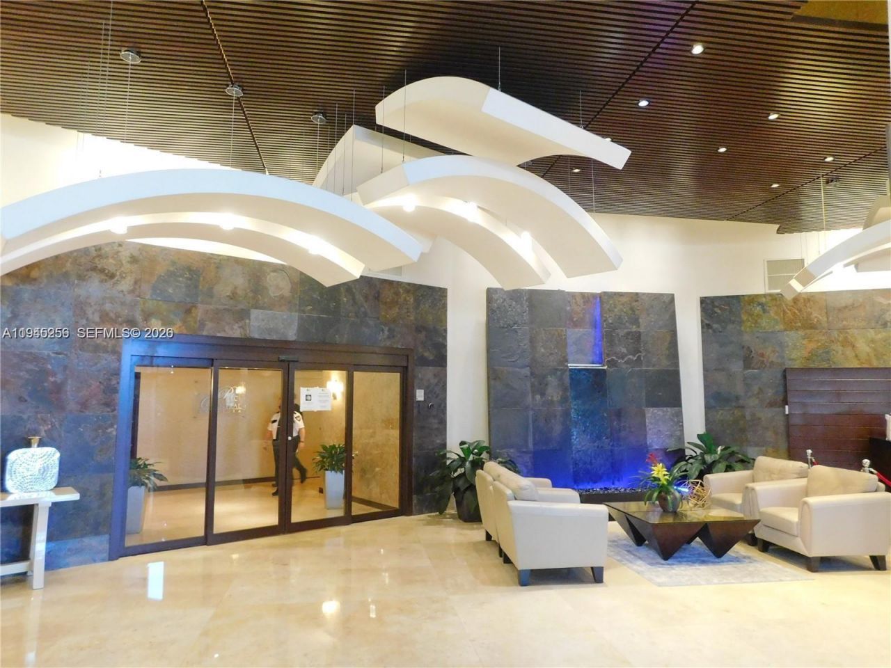 3300 NE 191 St , Unit 1002, Aventura, FL 33180 Photo