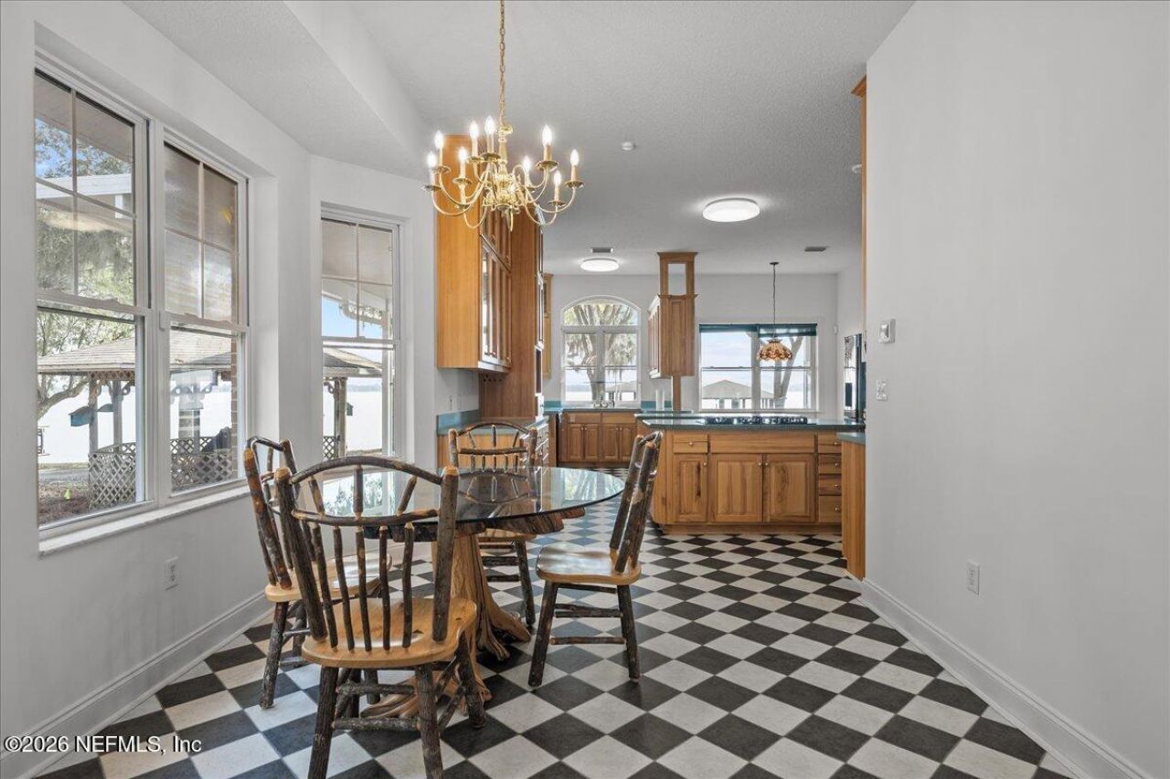 533 W River Road, Palatka, FL 32177 Photo