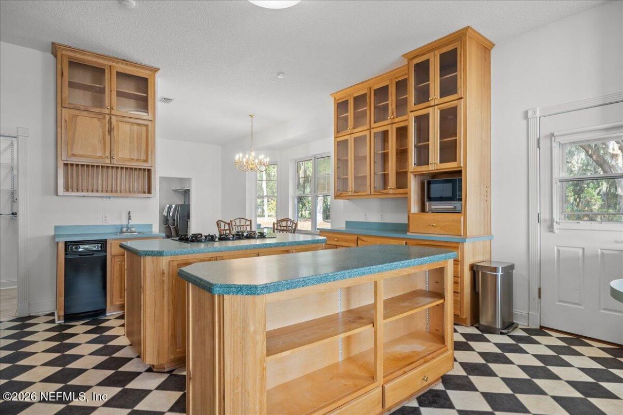 533 W River Road, Palatka, FL 32177 Photo