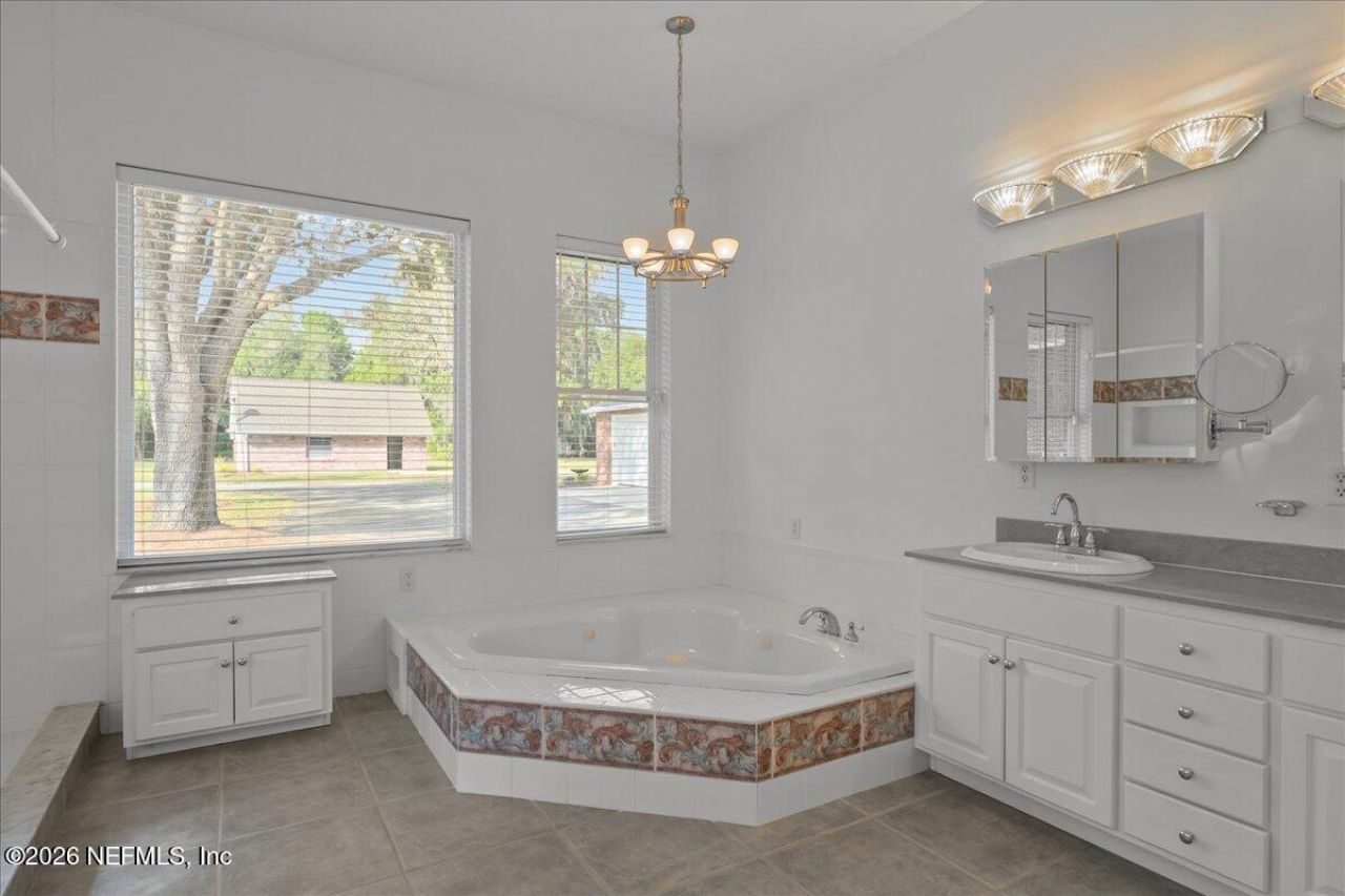 533 W River Road, Palatka, FL 32177 Photo