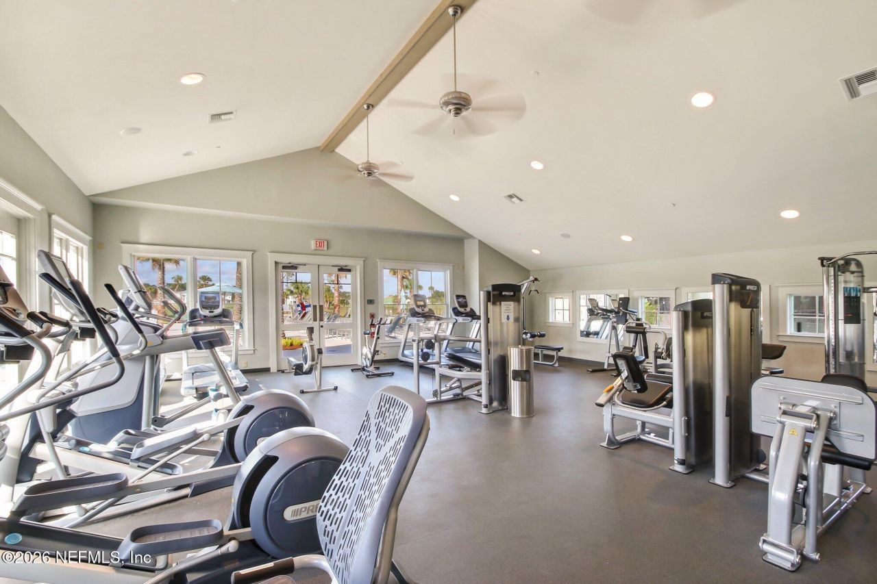 568 Timber Bridge Lane, Atlantic Beach, FL 32233 Photo