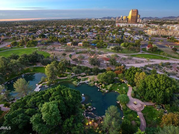 200 W PORTLAND Street, Unit 820, Phoenix, AZ 85003