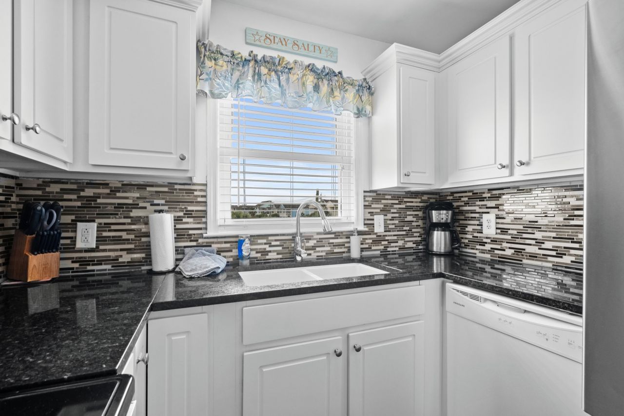 1217 S Ocean Blvd. Photo 16