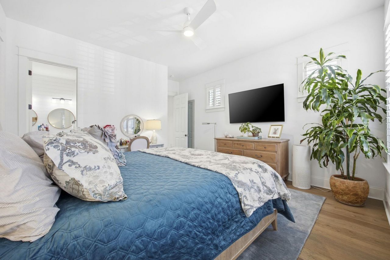 857 Iris St. Photo 18