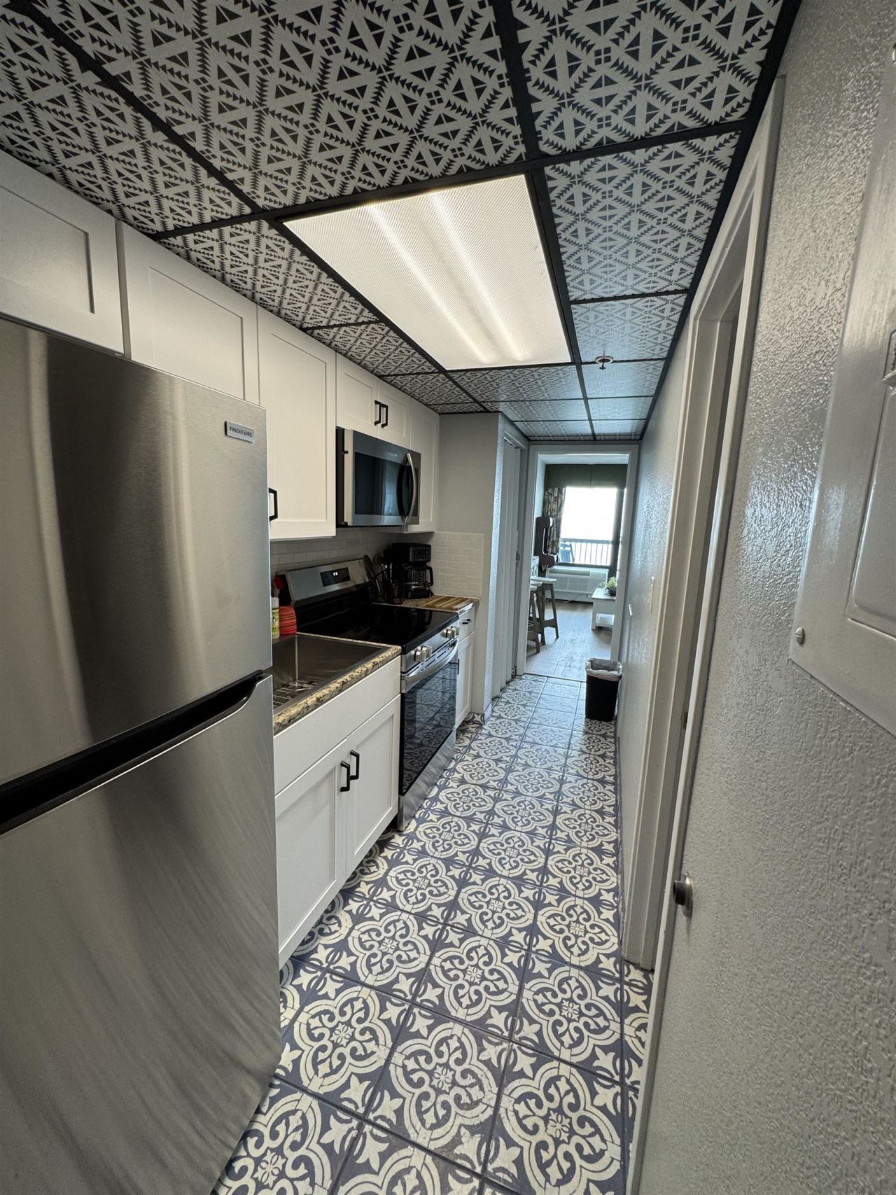 2401 S Ocean Blvd. Photo 4