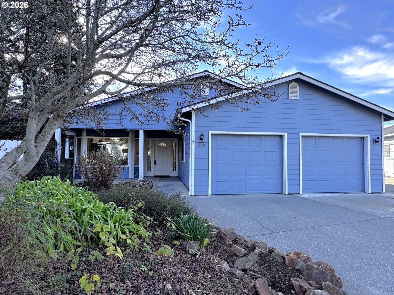 518 Rosichelli Dr, Brookings, OR 97415 Main Photo