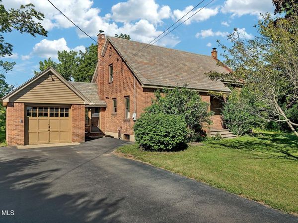 318 Ridge Road, Glenville, NY 12302