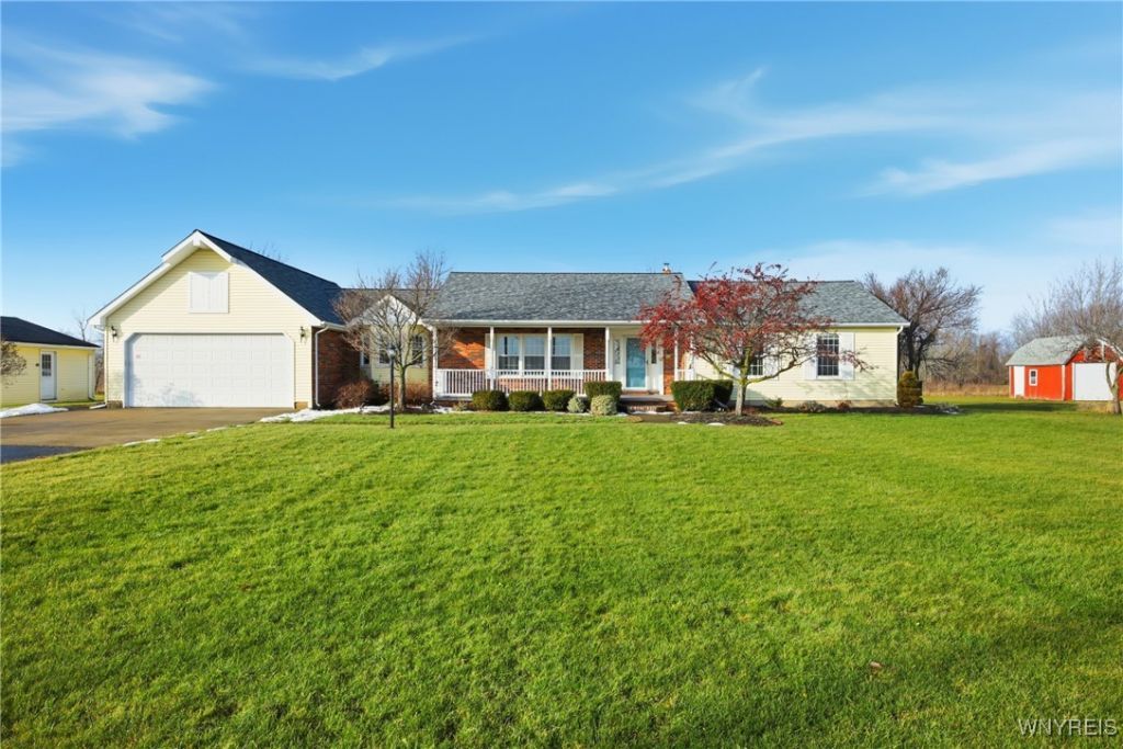 4430 Baer Road, Ransomville, NY 14131 Main Photo