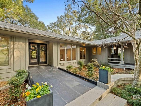 934 Sea Cliff Drive, Fairhope, AL 36532