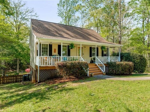 4 Bradsher Court, Randleman, NC 27317