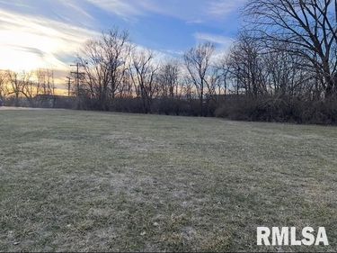 Lot 6 VALLE VISTA Boulevard, Pekin, IL 61554