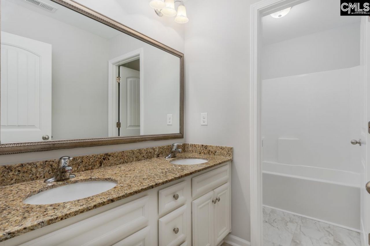 147 Ventnor Avenue Photo 10