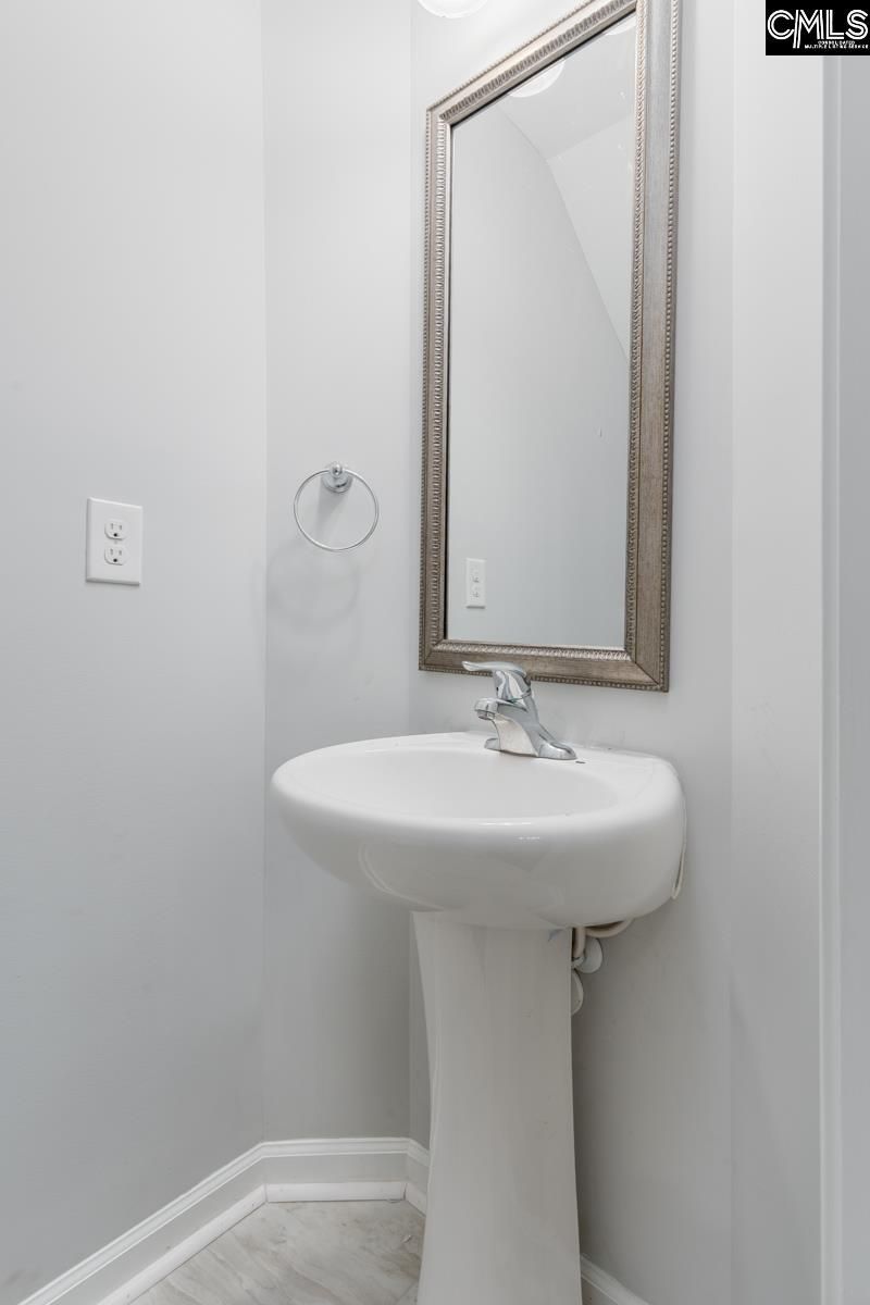 147 Ventnor Avenue Photo 13