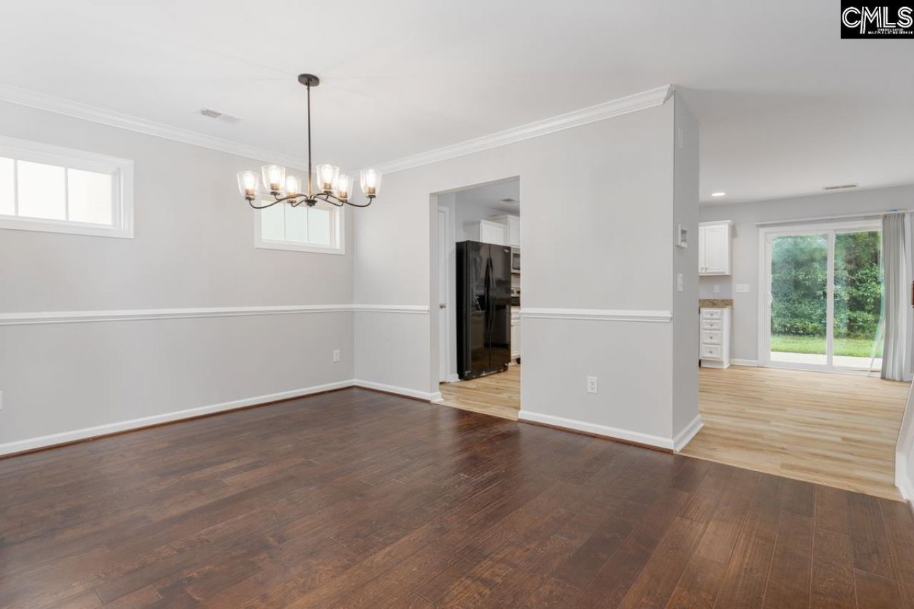 147 Ventnor Avenue Photo 9