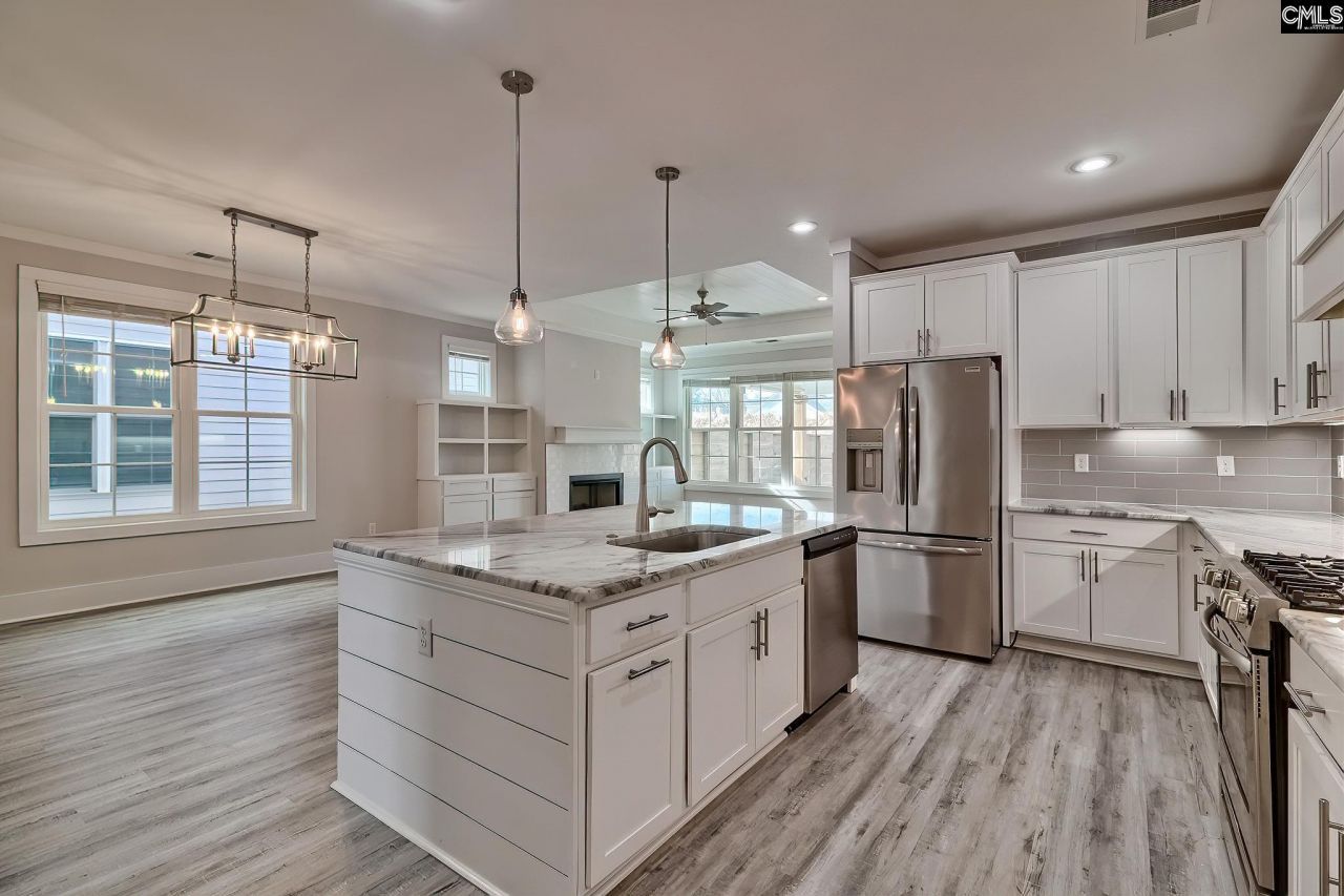 2230 High Bluff Loop  Photo 14