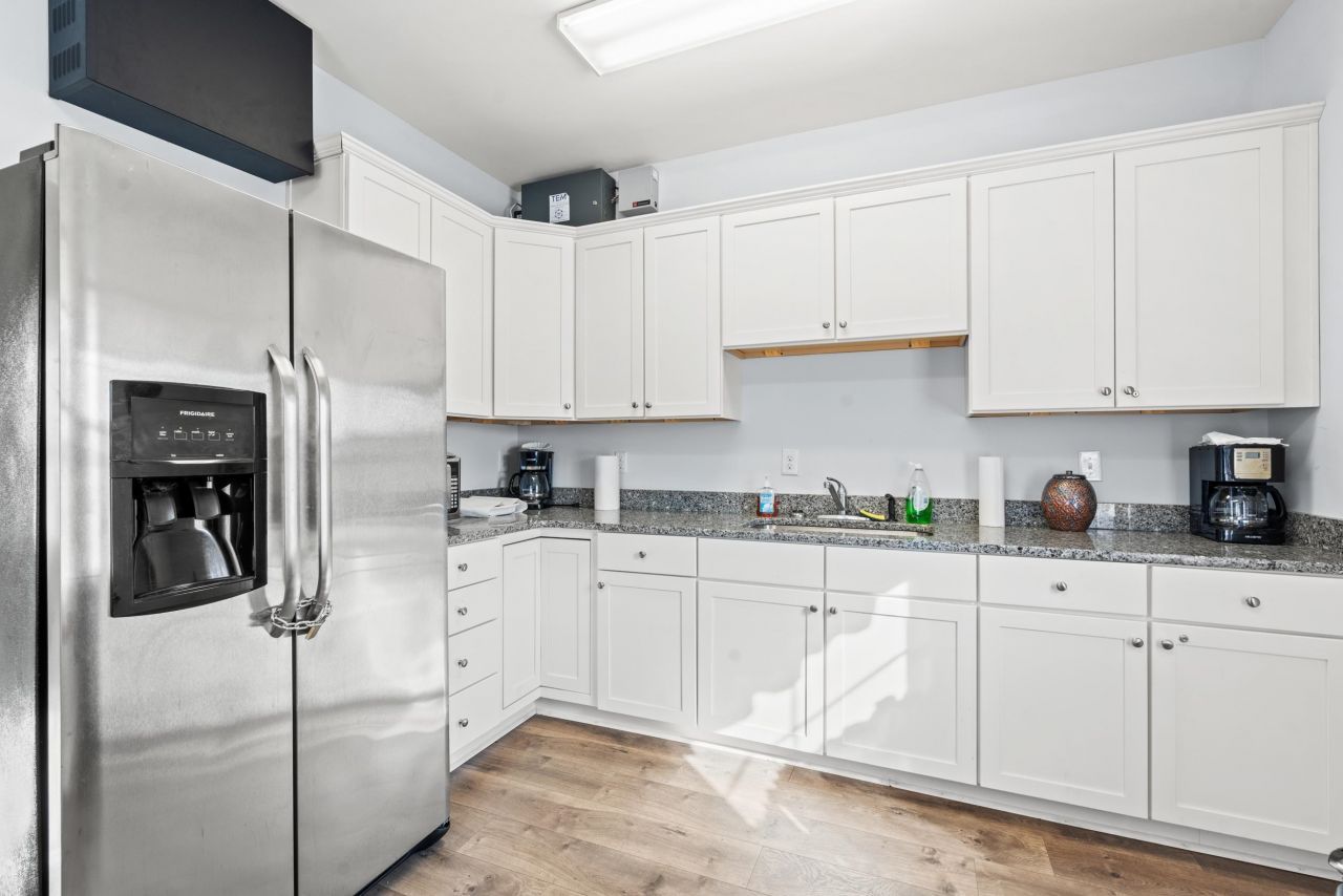 401 Quinta St. Photo 26