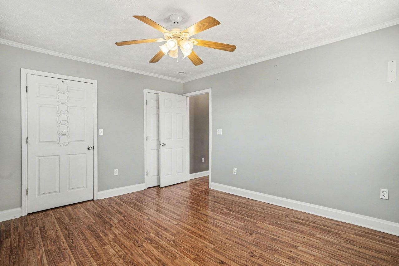 1897 Heritage Rd. Photo 16