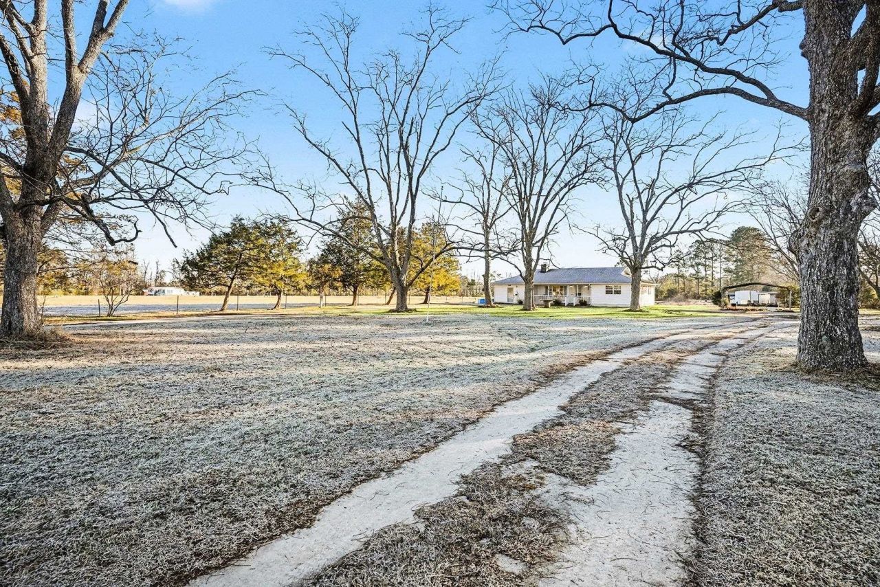 1897 Heritage Rd. Photo 22