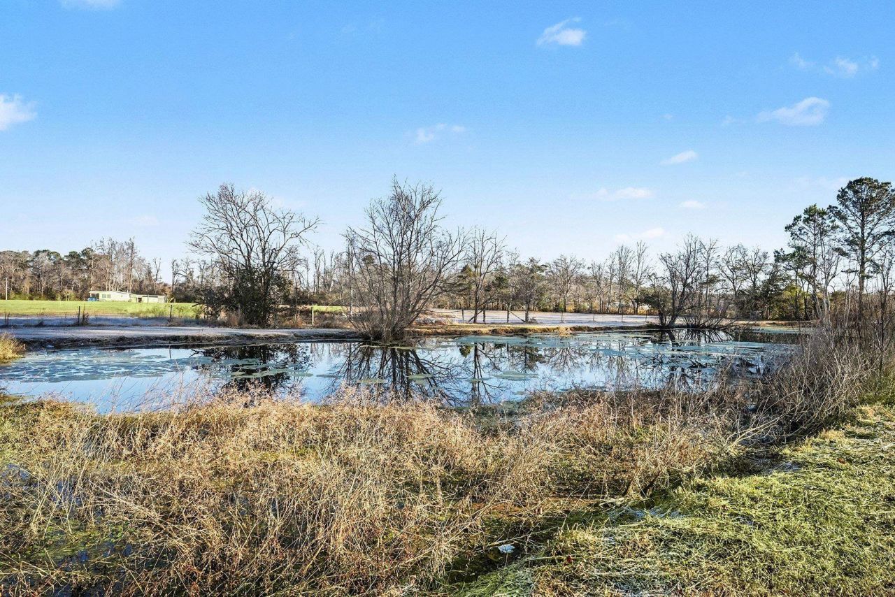 1897 Heritage Rd. Photo 23