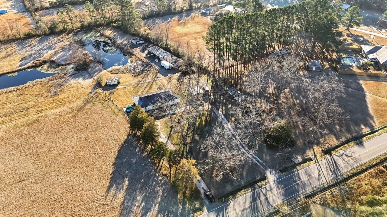 1897 Heritage Rd. Photo 25