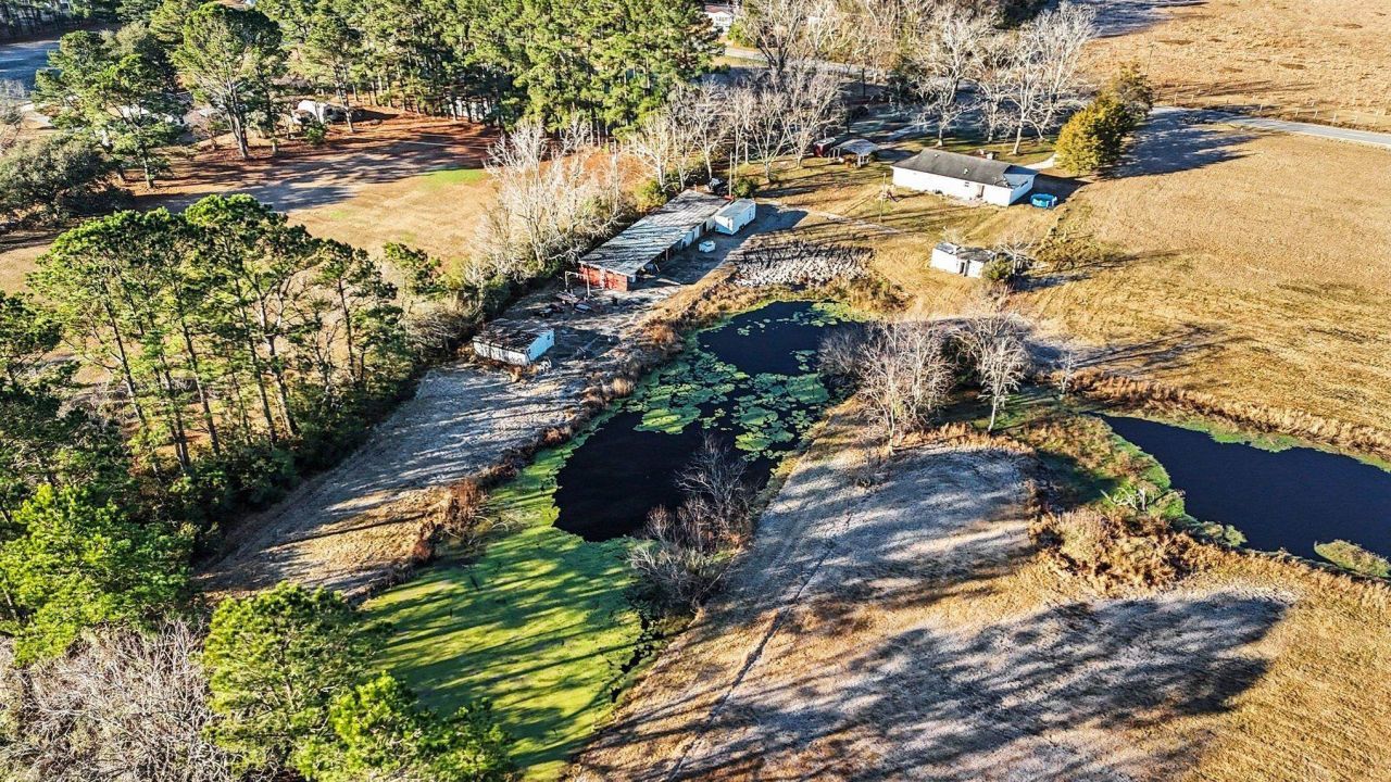 1897 Heritage Rd. Photo 27