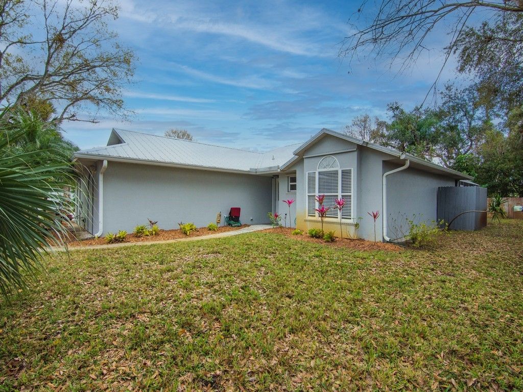 632 Benedictine Terrace, Sebastian, FL 32958 Photo