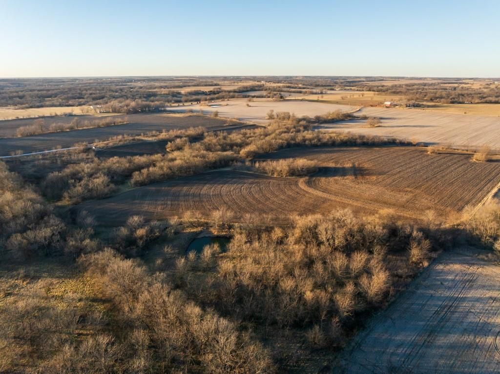 Ne 231 Road, Leeton, MO 64761 Main Photo