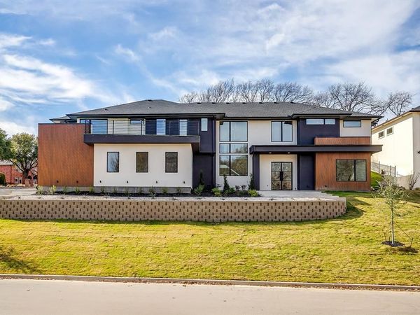 6301 Tiffany Oaks Lane, Arlington, TX 76016