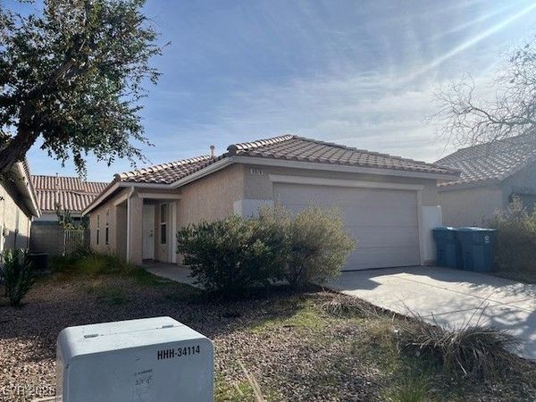 9978 Mardagen Street , Las Vegas, NV 89183