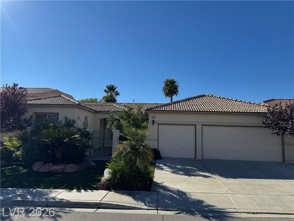 9927 Ridge Manor Avenue, Las Vegas, NV 89148