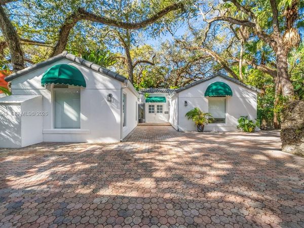 3700 Justison Rd, Miami, FL 33133