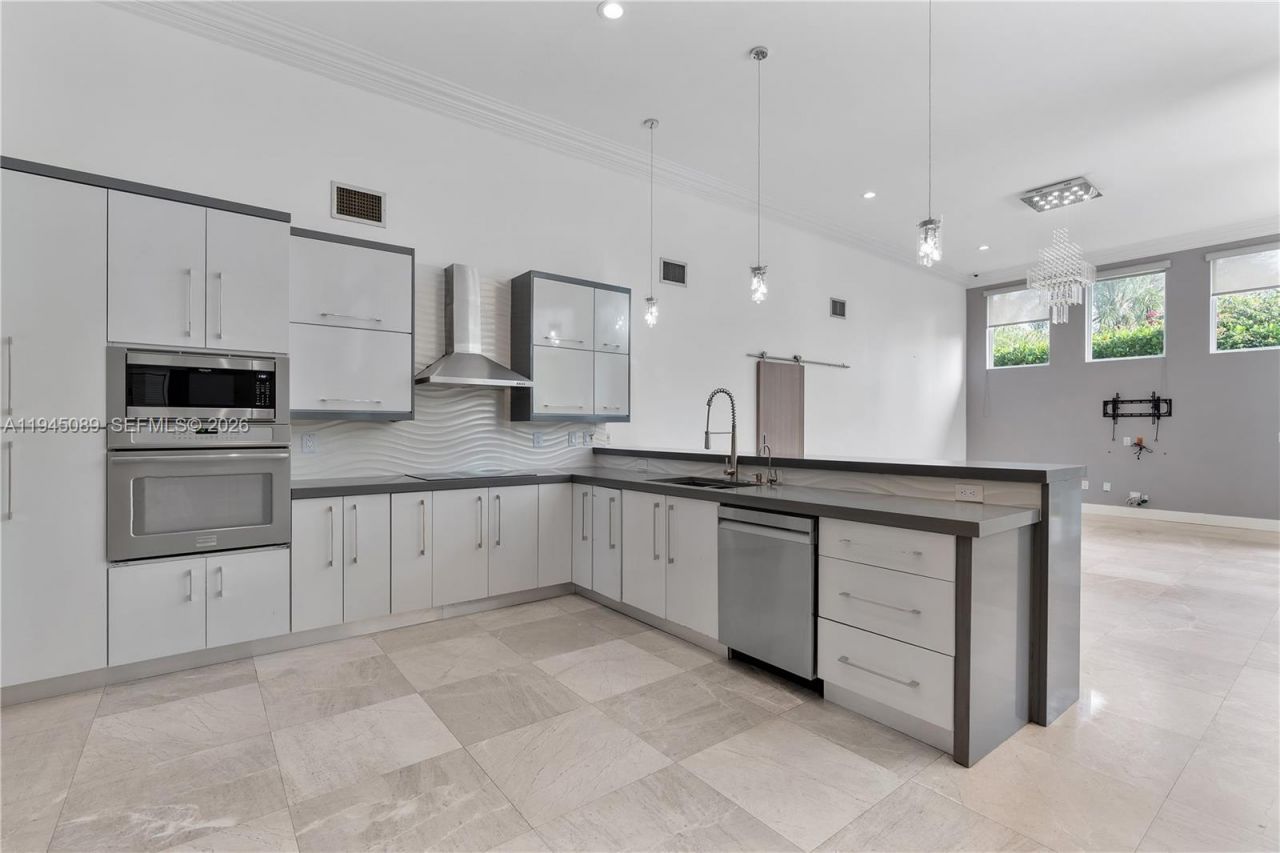 15501 SW 77th Ave, Palmetto Bay, FL 33157 Photo