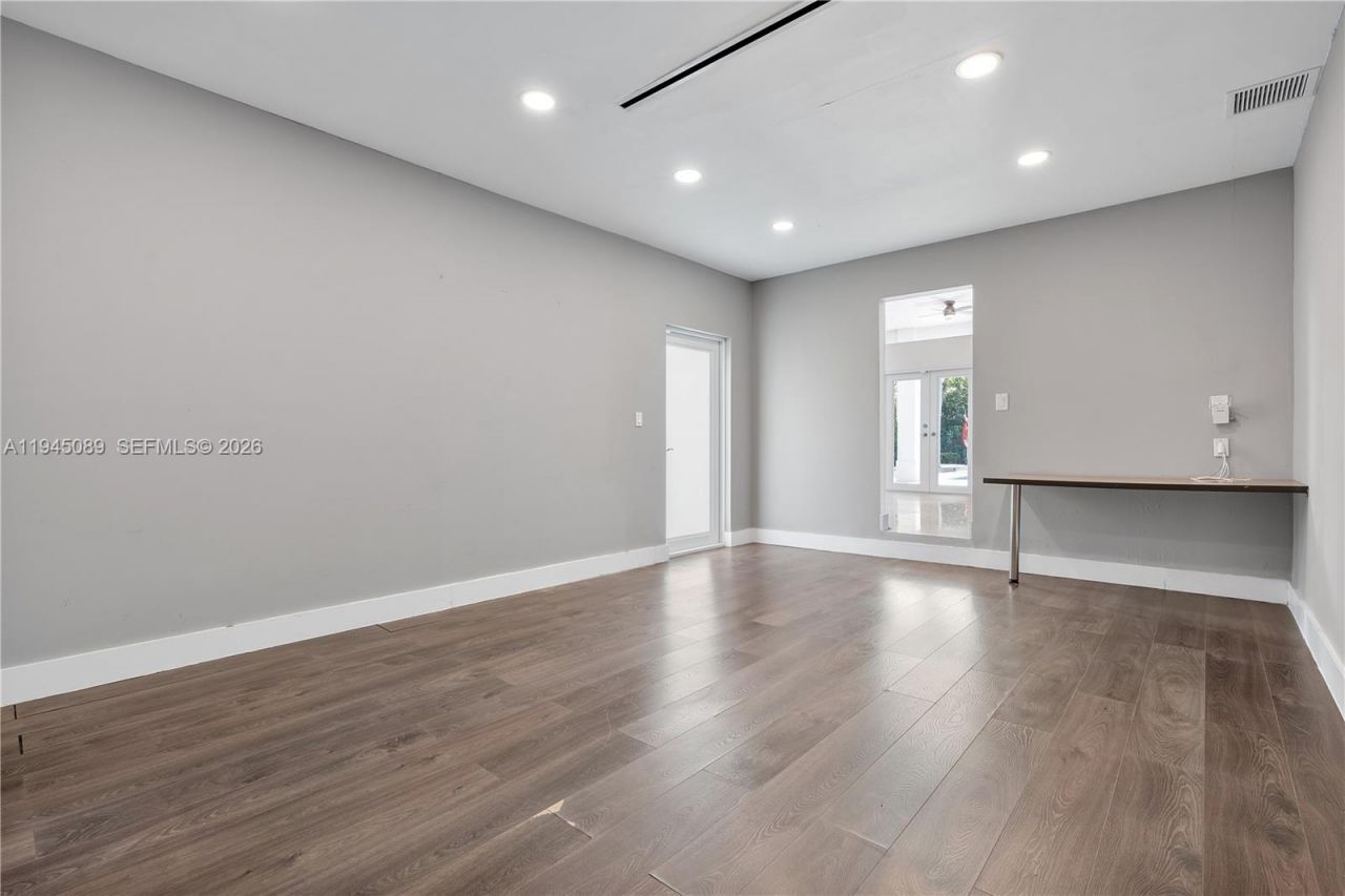 15501 SW 77th Ave, Palmetto Bay, FL 33157 Photo