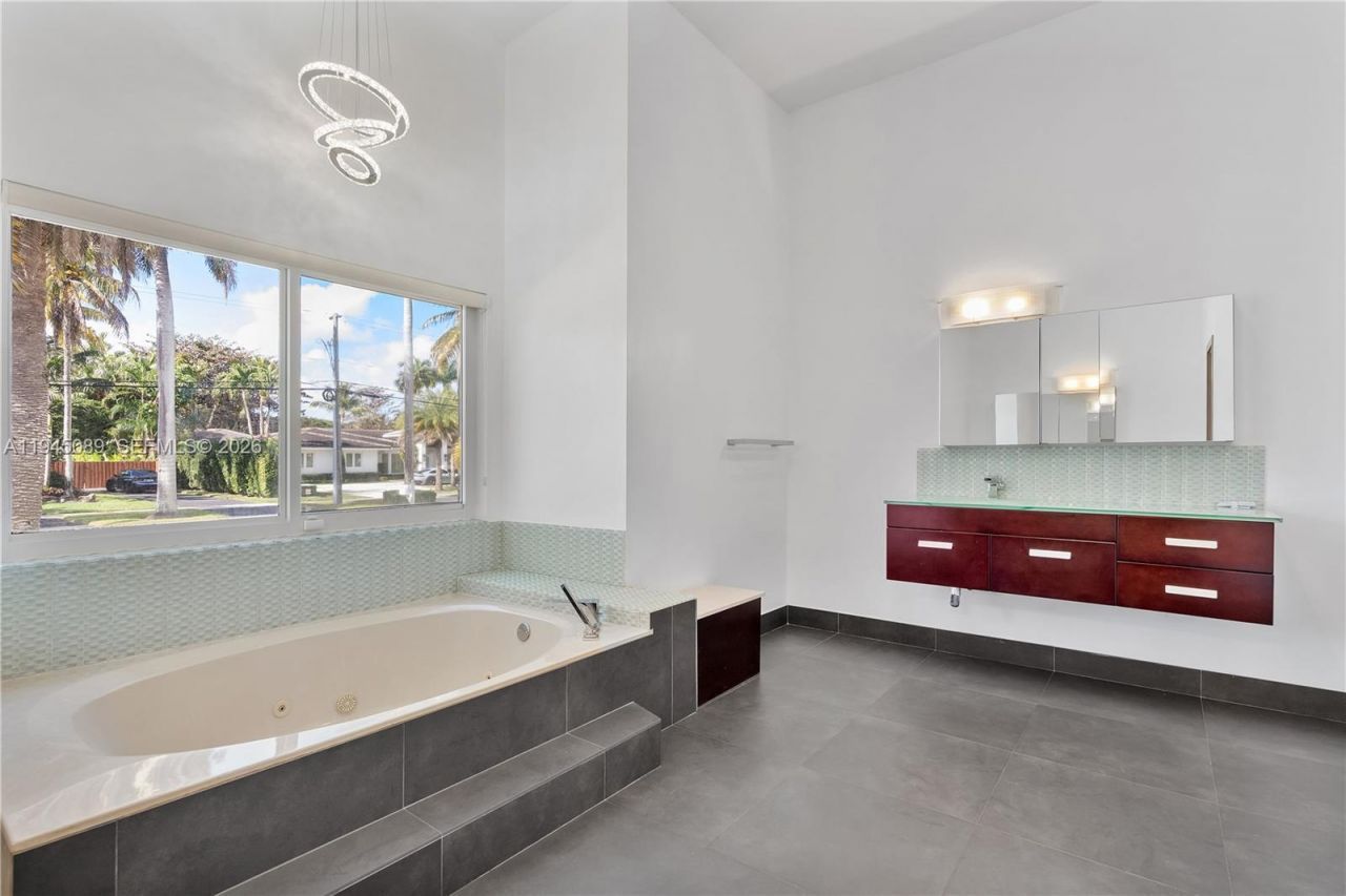 15501 SW 77th Ave, Palmetto Bay, FL 33157 Photo