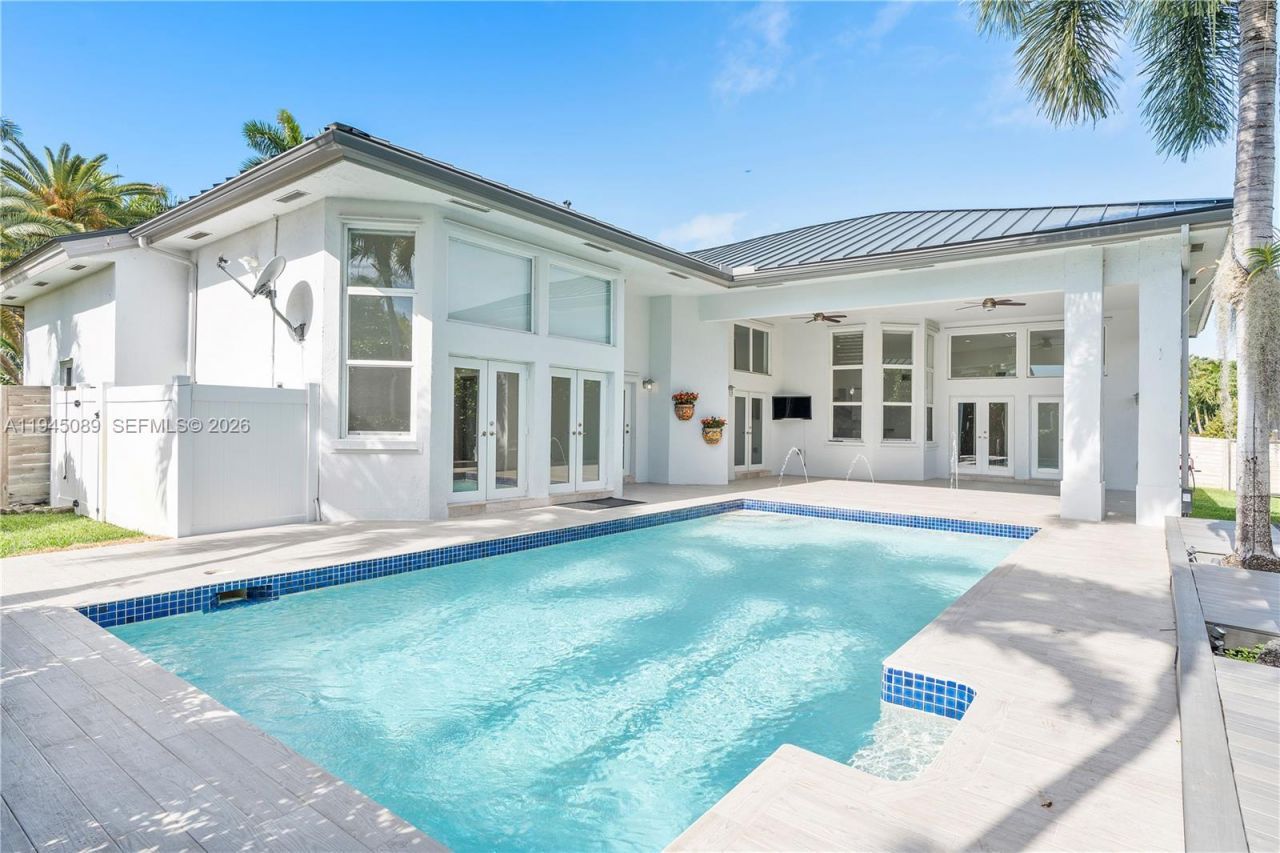 15501 SW 77th Ave, Palmetto Bay, FL 33157 Photo