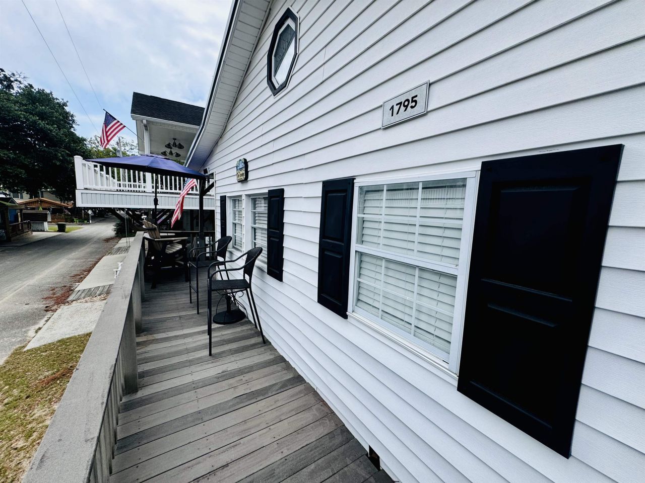 6001 - 1795 S Kings Hwy. Photo 10