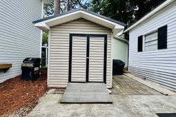 6001 - 1795 S Kings Hwy. photo 4