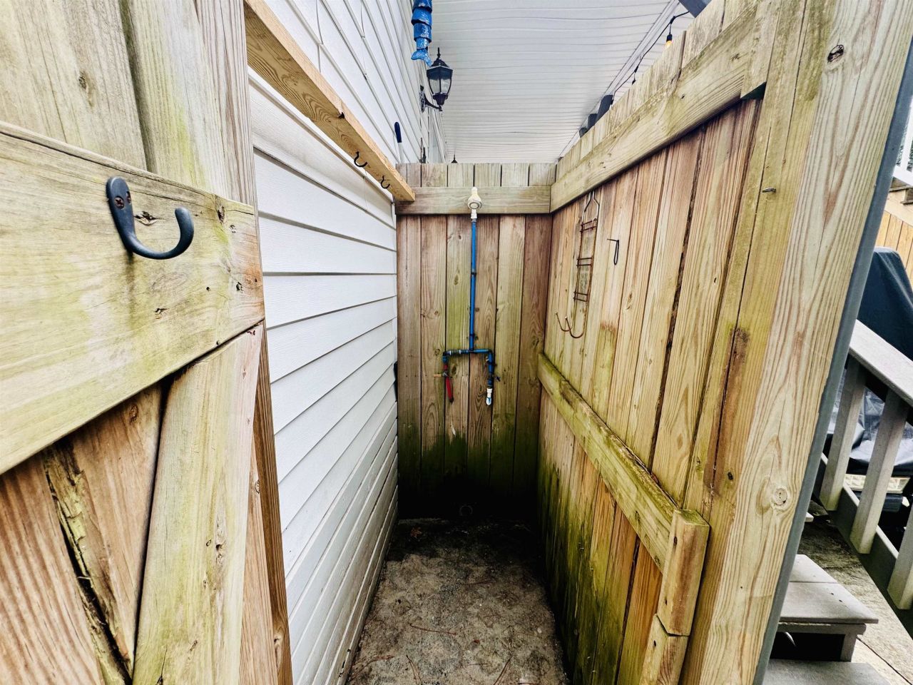 6001 - 1795 S Kings Hwy. Photo 7