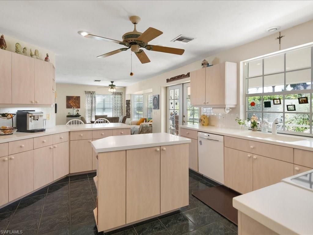 20591 Groveline Ct, Estero, FL 33928 Photo