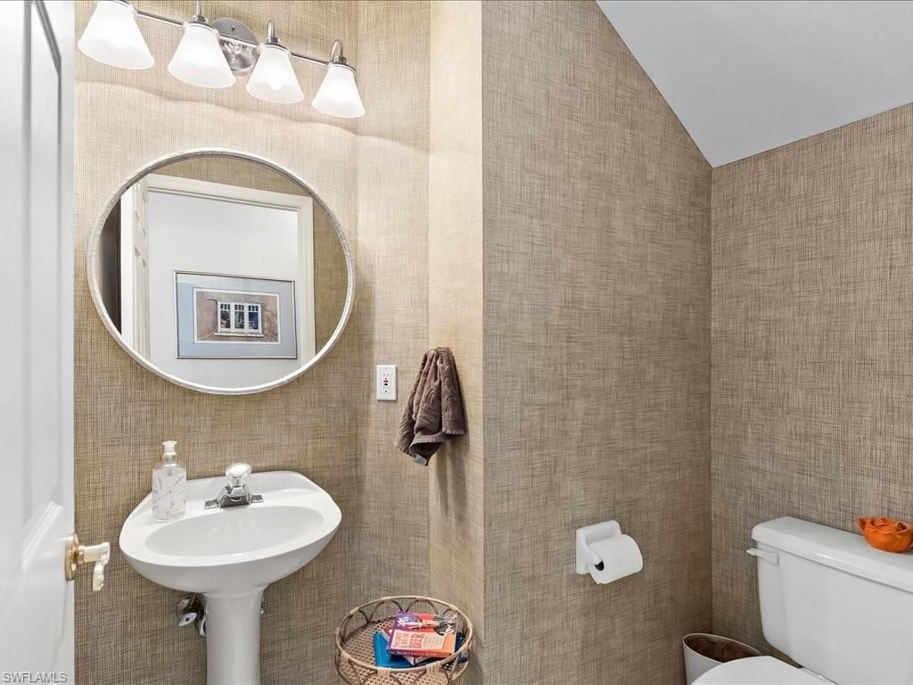 20591 Groveline Ct, Estero, FL 33928 Photo