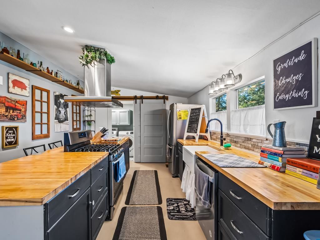 32 Ward Street , Saint Marks, FL 00000 Photo