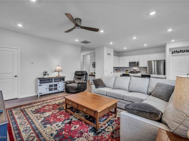 1014 Marissa Drive, Wadsworth, OH 44281 Photo 10