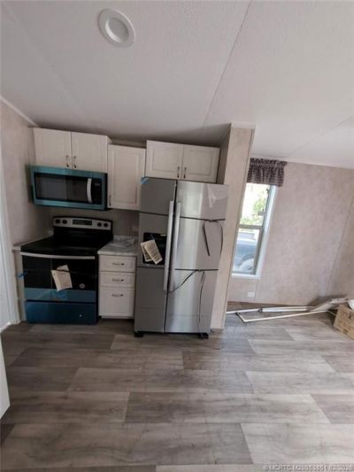 2423 NE Palm Avenue, Unit 20, Jensen Beach, FL 34957 Photo