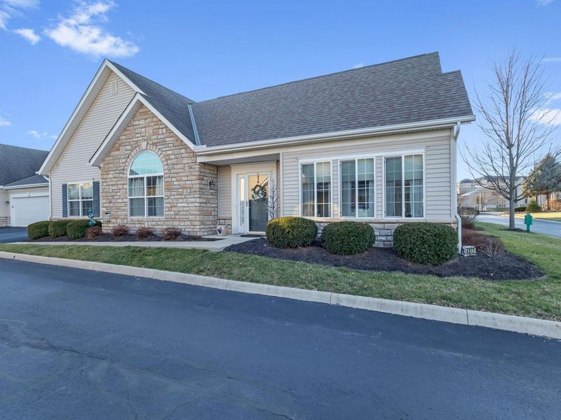 4812 Ashleigh Drive, Dublin, OH 43016 Photo 2