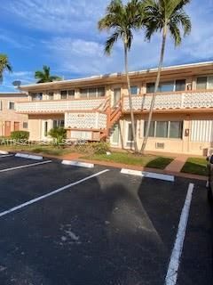 925 SW 11th Ave, Unit 1J, Hallandale Beach, FL 33009 Photo