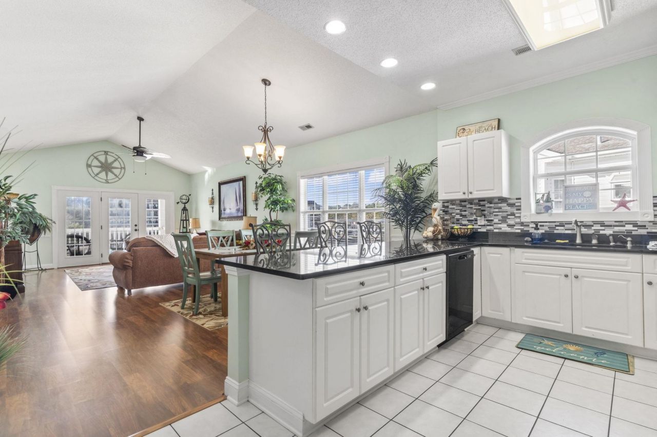 1538 Lanterns Rest Rd. Photo 15